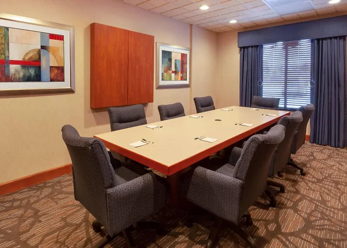 Wingate By Wyndham Erie